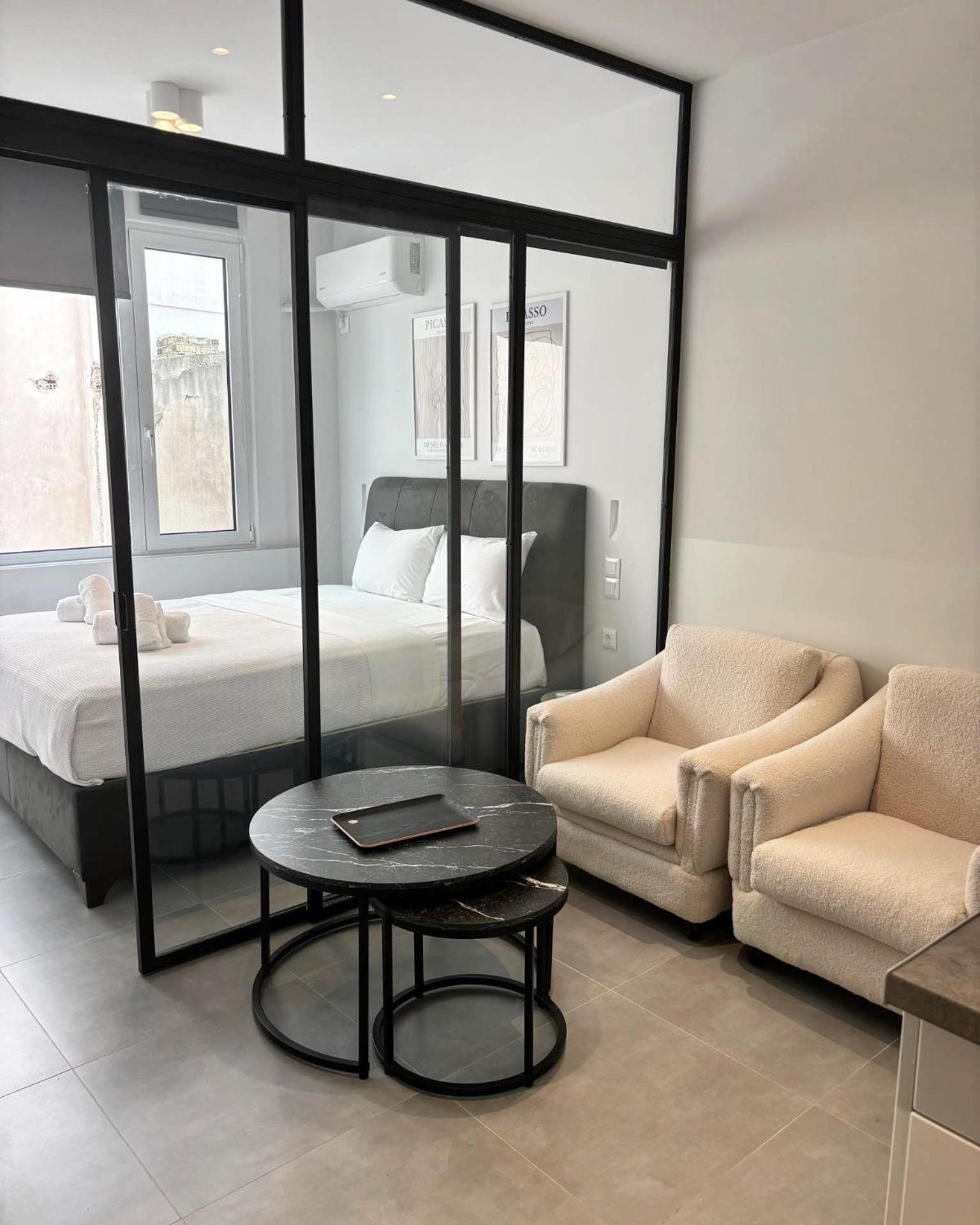 Apartment Jv *